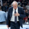 (Anketa) da li je željko Obradović treba da ostane u Partizanu? Grobari pokazali svoj bes nakon poraza u finalu ABA lige!