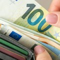 Mladići polomili vilicu podgoričaninu (69) i oteli mu novac, a starici (70) istrgli novčanik Lopovi lovili starije po ulicama…