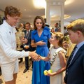 Neodoljivi duo: Kejt Midlton i princeza Šarlot oduševile odevnim kombinacijama