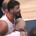 Ovo će iznervirati sve: Otkriveno šta je Šengun vikao posle pobede nad Srbijom, psovao dok ga je grlila majka!