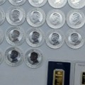 (Foto) Carinici otkrili zlato i srebro sakriveno u kutiji: Sprečen pokušaj krijumčarenja na granici