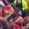 Jamalov "burazer" napravio novu legendarnu scenu, upao među fudbalere Španije i začinio proslavu titule