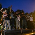 Skandal trese zemlju, ministar prosvete podneo ostavku: Haos u Indiji usled masovnih protesta, smenile ga "bubašvabe"! Oglasio…