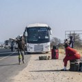 Više od 178.000 migranata iznenada napustilo Južnu Afriku