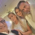 Bivši dečko Jovane Jeremić na gala slavlju: Dragan sa verenicom, pevačicom i njenim bogatim mužem: Pucaju od elegancije…