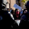 U više francuskih gradova uveden policijski čas zbog nasilja i nereda