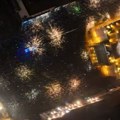 Studentska lista osvojila više od dva miliona glasova: SNS priznao rezultate, u Novom Sadu skinut Šešeljev baner posle 20…