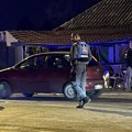 Prvi snimci sa mesta stravične nesreće u Borči: Vozilo koje je uletelo u kafanu uništeno, tri osobe u teškom stanju (foto…