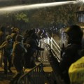 Desetine povređenih i 33 uhapšena navijača u Sofiji