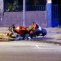 Povređena mlađa žena u Ulici Milentija Popovića: Pala je s motora