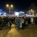 Blokirana raskrsnica kod Futoške, studenti protestuju zbog napada na koleginicu