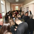 Na izborima na Kosovu i Metohiji prema podacima do 13 časova najveća izlaznost u srpskim sredinama