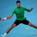 Evo kada Novak igra za polufinale AO: Sineru večernji termin, Đoković ima sreće s temperaturom
