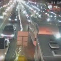 (Foto) Noćni pakao na granicama! Totalni kolaps i na ulazu i na izlazu iz Srbije, čeka se satima, a evo na kom prelazu je…