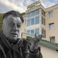 Halid Bešlić hteo da odustane od svega: Obišli smo motel i pumpu kod Sarajeva i saznali ko je nasledio biznis