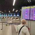 Potpuni haos na beogradskom aerodromu: Kasni osam letova, građani čekaju u redovima, ovo se nikad nije desilo