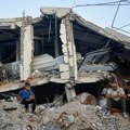 Izrael pravi „taktičku pauzu“ u ofanzivi, puštaju humanitarnu pomoć u Gazu