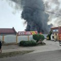 Veliki požar u Šidu: Gori fabrika boja i lakova