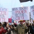 Kako je protekla noć ispred Vlade: Smene na svaka 4 sata, profesori kažu da ostaju do daljeg
