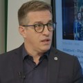 Skandal na društvenim mrežama: Lekar iz Crne Gore u lažnim spotovima za prodaju lekova