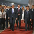 Politico: „Tramp u Pekingu traži pomoć od Sija, od ‘velikog dogovora’ ostali trgovina i Iran“