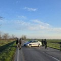 Teška saobraćajna nesreća: Kamion sleteo s auto-puta kod Krnjeva, zatvorena zaustavna traka od petlje Velika Plana