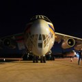 U jednom naletu može da izbaci 42 tone vode: Sve o "vodenom bombarderu" iz Rusije koji će gasiti požare u Srbiji (video)