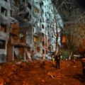 Klizna bomba direktno pogodila stambenu zgradu u Harkovu! Ruski napad u zoru, strašne scene u drugom najvećem gradu Ukrajine…