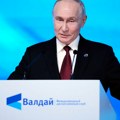 „Srbi su zbog intriga Zapada podeljeni” Putin: Nadam se da će Vučić biti premijer Srbije
