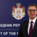 Vučić predstavlja novi sistem za elektronsko ratovanje na Sretenje u Nišu.