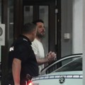 Марко Миљковић урла на полицију и прави хаос! Драма испред психијатрије: Хоће да ме направе лудим!