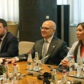 Premijer Srbije razgovarao s Mandićem: Vučević poručio - Dobar sastanak