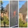 Dramatični snimci iz Rusije Usled eksplozije plinske boce izbio ogroman požar u soliteru! Među poginulima i dvogodišnje…
