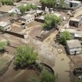 U poplavama u Jemenu poginulo najmanje 33 osoba, oštećeno više od 200 kuća