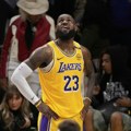 Eliminisani Lebron Džejms o kraju karijere: "Ne znam..." VIDEO