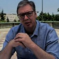 Studenti niškog Pravnog fakulteta pitaju Vučića: Majstore, gde ti je pokret? Knjiga isto nema je još, a reče do Vidovdana……