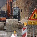 Velike gužve na granicama, radovi na putevima usporavaju saobraćaj kroz zapadnu Srbiju