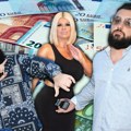 Ovo nije vic o džali, Bubi i dari bubamari ovo se stvarno desilo! Ostala im dužna za pesme, poslala ovu cifru, a evo šta je…