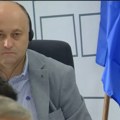Stojanović: Romski odbornici nisu došli, ali je sednica odložena zbog mikrofona