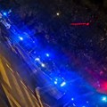 (Foto, video) Požar na Novom Beogradu! Tokom noći vatrogasci i Hitna pomoć blokirali Gandijevu
