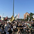 Studenti i Zborovi Novog Sada pozvali su na okupljanje na Pozorišnom trgu zbog raspisivanja izbora