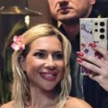 Jovana ne nosi grudnjak, a Tigar je uhvatio ispod silikona: Pobegla iz Srbije, pa sad pokazala kako se baškari