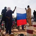 Francuska će odgovoriti u slučaju napada na svoje državljane u Nigeru