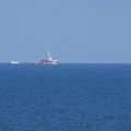 Brod sa 200 tona pomoći stigao sa Kipra do obala Gaze