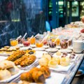 Hotelski doručak: Koju hranu sa švedskog stola bi trebalo da izbegavate?