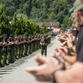 Pripadnik Žandarmerije, koji je ranjen kod izraelske ambasade, danas izašao iz bolnice