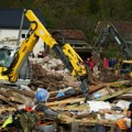 Uživo Razorena čitava mesta; Poginula trudnica; Spasioci golim rukama kopaju ruševine FOTO/VIDEO