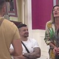 "Gledaj me, da me imaš ne možeš!" Anđelo i Kačavenda ušli u žestok sukob, pljušte uvrede: "Žena nije normalna."