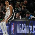 Sparsi se zapalili, pa se još brže ugasili: Oklahoma vratila brejk protiv San Antonija (video)