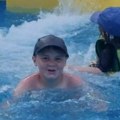 Dečak heroj: Hrabri mališan (10) spasio drugo dete od davljena na odmoru u Turskoj: "Izvukao je njegovo telo sa dna bazena…
